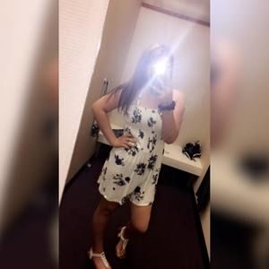 Meet your Posher, Kaya